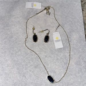 SET: Kendra Scott NWT sparkly blue earrings & necklace